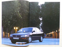 Lade das Bild in den Galerie-Viewer, Toyota Camry Limousine Combi MJ 1995 - Prospekt Brochure + Daten 05.1994