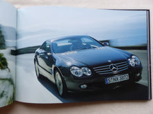 Lade das Bild in den Galerie-Viewer, Mercedes SL 55 AMG Roadster MJ 2004 - Hardcover Prospekt + Preisliste 07.2003