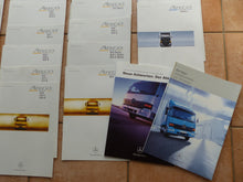 Lade das Bild in den Galerie-Viewer, Konvolut 31 Prospekte Mercedes LKW Atego 715 815 817 923 1523 1823 2523 2528