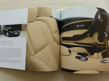 Lade das Bild in den Galerie-Viewer, BMW Individual 6er M6 Coupe Cabrio E63 E64 - Hardcover Prospekt Brochure 01.2006