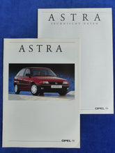 Lade das Bild in den Galerie-Viewer, Opel Astra GSi 16V Caravan Club MJ 1992 - Prospekt Brochure + Daten 09.1991