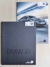 Lade das Bild in den Galerie-Viewer, BMW i8 eDrive 362 PS MJ 2016 - Hardcover Prospekt Brochure + Preisliste 03.2016