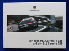 Lade das Bild in den Galerie-Viewer, Porsche 911 Carrera 4 GTS Typ 997 MJ 2012 - Hardcover Prospekt Brochure 02.2011