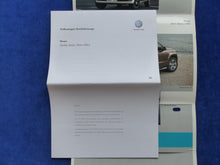 Lade das Bild in den Galerie-Viewer, VW Bus T5 Multivan BlueMotion Edition 25 - Pressemappe press-kit Genf 03.2011