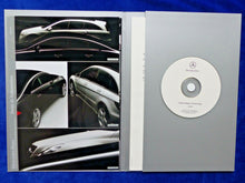 Lade das Bild in den Galerie-Viewer, Mercedes-Benz Design R-Klasse 2007 - Pressemappe CD-Rom Fotos press-kit 06.2006