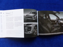 Lade das Bild in den Galerie-Viewer, Porsche Exclusive Macan S Turbo MJ 2014 - Hardcover Prospekt Brochure 11.2013
