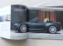 Lade das Bild in den Galerie-Viewer, BMW Z4 M Individual Typ E85 Farben &amp; Polster - Prospekt Brochure 01.2005
