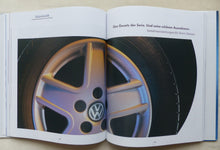 Lade das Bild in den Galerie-Viewer, VW Sharan MJ 2001 - Buch Hardcover Prospekt Brochure 05.2000
