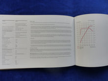 Lade das Bild in den Galerie-Viewer, Audi RS Q3 quattro 5-Zylinder MJ 2015 - Hardcover Prospekt Brochure 11.2014
