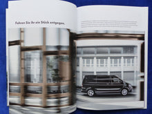 Lade das Bild in den Galerie-Viewer, VW Bus T5 Multivan Business MJ 2006 - Hardcover Prospekt Brochure 01.2006
