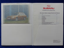 Lade das Bild in den Galerie-Viewer, Subaru Legacy Kombi &amp; Outback MJ 1999 - Pressemappe Fotos press-kit 11.1998
