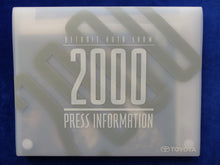 Lade das Bild in den Galerie-Viewer, Toyota Cars &amp; Trucks Sequoia MR2 Celica - US-Pressemappe press-kit Detroit 2000
