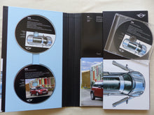 Lade das Bild in den Galerie-Viewer, Mini JCW Cooper S Park Lane Concept Frankfurt - Pressemappe + CD press-kit 2005
