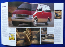 Lade das Bild in den Galerie-Viewer, Ford 1994 Aerostar Eddie Bauer - US-Prospekt Brochure 09.1993 Canada englisch
