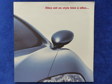 Lade das Bild in den Galerie-Viewer, Alfa Romeo Programm - 147 156 166 Spider GTV - Prospekt Brochure 01.2002 Belgien
