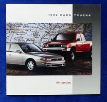 Lade das Bild in den Galerie-Viewer, Toyota Cars &amp; Trucks 1992 Camry Corolla Celica - US-Prospekt Brochure 1991 USA
