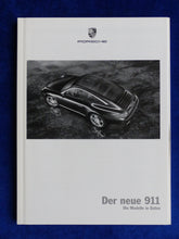 Lade das Bild in den Galerie-Viewer, Porsche 911 Carrera Targa 997 MJ 2009 - Hardcover Prospekt + Preisliste 08.2008
