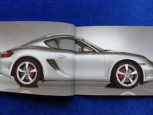 Lade das Bild in den Galerie-Viewer, Porsche Cayman S Typ 987c - Hochglanz Prospekt Brochure 03.2005
