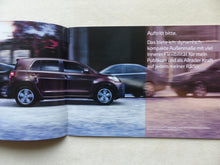 Lade das Bild in den Galerie-Viewer, Toyota Urban Cruiser Town 4x2 Trek 4x4 - Prospekt Brochure 04.2009
