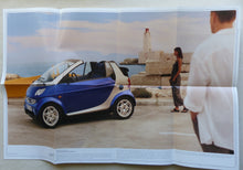 Lade das Bild in den Galerie-Viewer, Smart fortwo Cabrio MJ 2000 - Poster 58x39cm - Prospekt Brochure 09.1999
