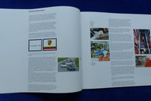 Lade das Bild in den Galerie-Viewer, Porsche Firma Historie Zahlen &amp; Fakten Modelle Sport - Prospekt Brochure 04.1984
