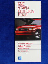 Lade das Bild in den Galerie-Viewer, GMC Sonoma Club Coupe Pickup - Value Pricing - US-Prospekt Brochure 1995 USA
