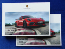 Lade das Bild in den Galerie-Viewer, Porsche 911 GT3 Typ 991.2 MJ 2018 - Hardcover Prospekt + Preisliste 09.2017
