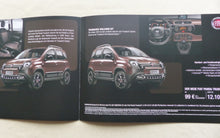 Lade das Bild in den Galerie-Viewer, Fiat Panda Trussardi Sondermodell - Prospekt Brochure 2019

