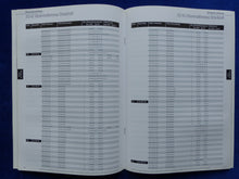 Lade das Bild in den Galerie-Viewer, Mercedes-Benz Truck Shop LKW Teile - Preisliste - Prospekt Brochure 01.2001
