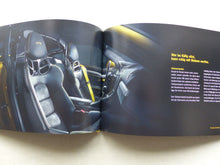 Lade das Bild in den Galerie-Viewer, Porsche Cayman GT4 Clubsport 981c MJ 2015 - Hardcover Prospekt Brochure 02.2015
