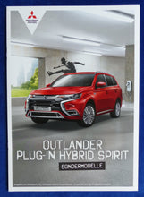 Lade das Bild in den Galerie-Viewer, Mitsubishi Outlander Hybrid Spirit Sondermodell - Prospekt Brochure 01.2020
