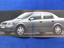 Lade das Bild in den Galerie-Viewer, Opel Astra Limousine - Preview Prospekt Brochure 04.1998
