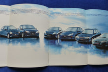 Lade das Bild in den Galerie-Viewer, Ford Futura Edition Fiesta Puma Focus Cougar MJ 2000 - Preview Prospekt 11.1999
