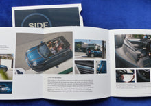 Lade das Bild in den Galerie-Viewer, Mini Cabrio Sidewalk Edition MJ 2020 - Prospekt Brochure im Schuber 01.2020
