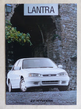 Lade das Bild in den Galerie-Viewer, Hyundai Lantra - Prospekt Brochure 1992
