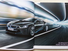 Lade das Bild in den Galerie-Viewer, BMW i8 Hybrid MJ 2015 - Hardcover Prospekt Brochure + Preisliste 07.2014
