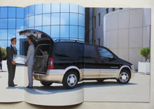 Lade das Bild in den Galerie-Viewer, Chevrolet Trans Sport MJ 2002 - Prospekt Brochure 2001
