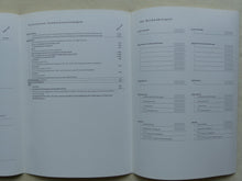 Lade das Bild in den Galerie-Viewer, VW Golf R32 VR6 240 PS - Preisliste MJ 2003 - Prospekt Brochure 08.2002
