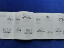 Lade das Bild in den Galerie-Viewer, Mercedes-Benz Ursprung der Sicherheit 1900-2006 - Hardcover Prospekt 04.2008
