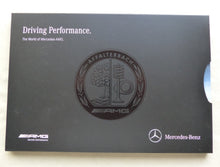 Lade das Bild in den Galerie-Viewer, Mercedes AMG Driving Performance 2014 - 2 Prospekte in Box 07.2013 englisch
