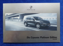 Lade das Bild in den Galerie-Viewer, Porsche Cayenne Platinum Edition MJ 2014 - Prospekt Brochure 12.2013
