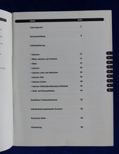 Lade das Bild in den Galerie-Viewer, Porsche Boxster S Typ 986 MJ 2002 - Hardcover Prospekt + Preisliste 08.2001
