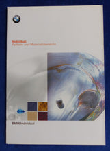 Lade das Bild in den Galerie-Viewer, BMW Individual - Stoffe Leder Farben Materialien - Prospekt Brochure 1998
