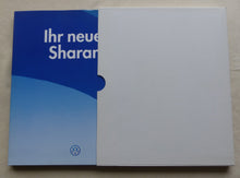 Lade das Bild in den Galerie-Viewer, VW Sharan MJ 1998 - Buch Hardcover Prospekt Brochure 10.1997
