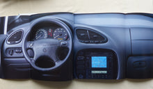 Lade das Bild in den Galerie-Viewer, VW Sharan MJ 1998 - Buch Hardcover Prospekt Brochure 10.1997

