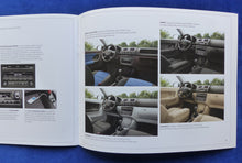 Lade das Bild in den Galerie-Viewer, Skoda Fabia MJ 2011 - Prospekt Brochure + Preisliste 03.2010
