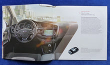 Lade das Bild in den Galerie-Viewer, Kia Ceed 5-Türer Sportswagon MJ 2015  - Prospekt Brochure 01.2015
