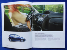 Lade das Bild in den Galerie-Viewer, Toyota Yaris MJ 2005 - Prospekt Brochure 08.2004
