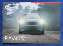 Lade das Bild in den Galerie-Viewer, Toyota RAV4 Plug-In Hybrid MJ 2022 - Prospekt Brochure 11.2021
