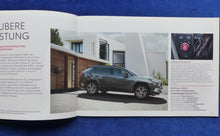 Lade das Bild in den Galerie-Viewer, Toyota RAV4 Plug-In Hybrid MJ 2022 - Prospekt Brochure 11.2021
